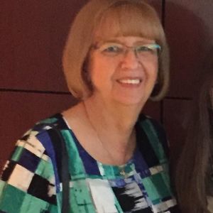 Meet your Posher, Sandy